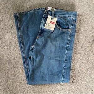 550 Levi’s